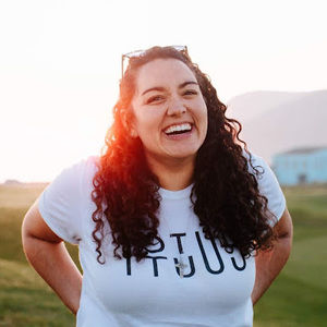 Meet your Posher, Caroline grace